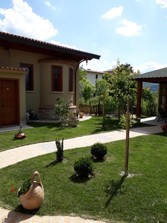 B&B A Casa Di Zia Luisa Venticano Εξωτερικό φωτογραφία