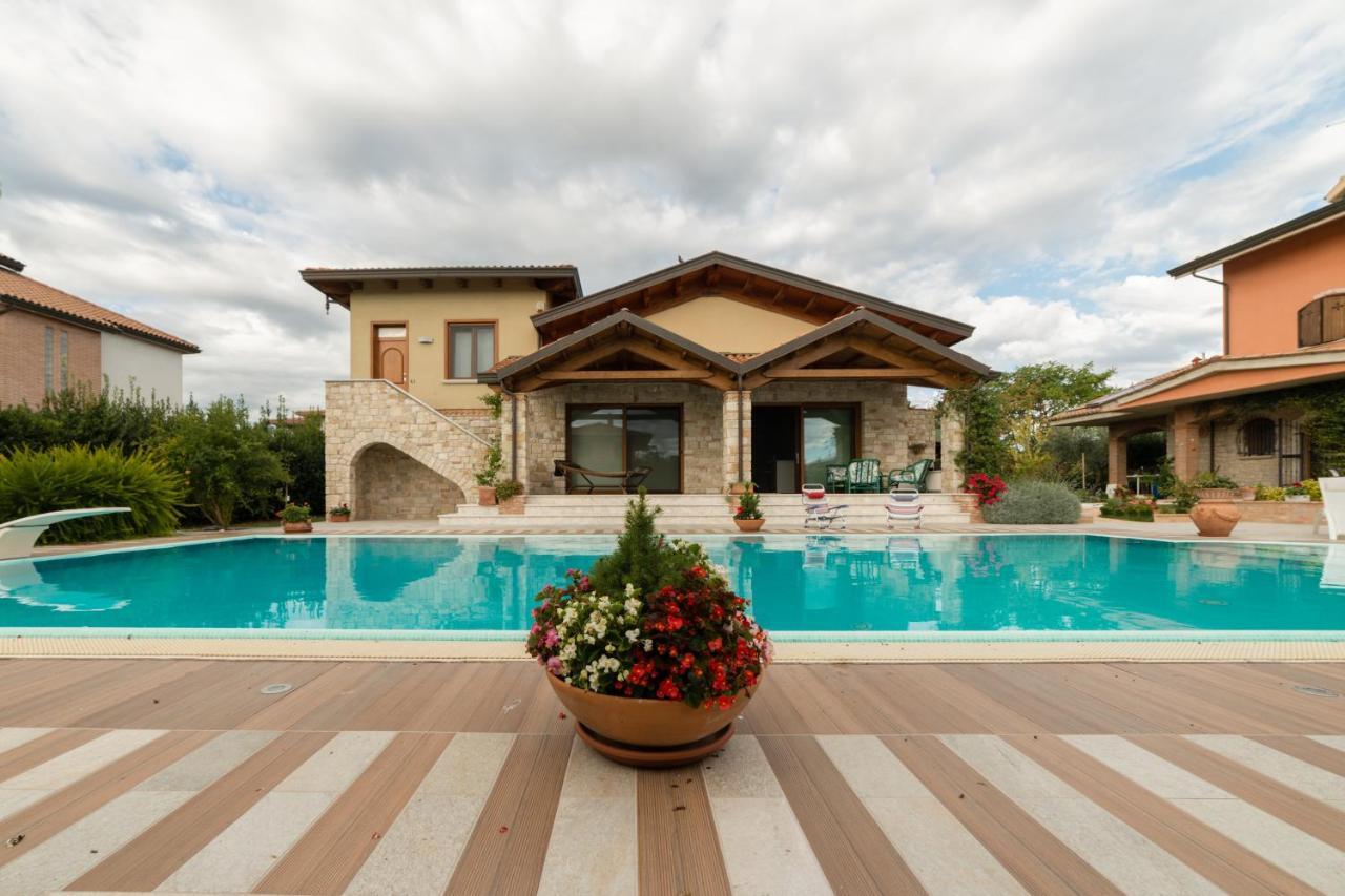 B&B A Casa Di Zia Luisa Venticano Εξωτερικό φωτογραφία